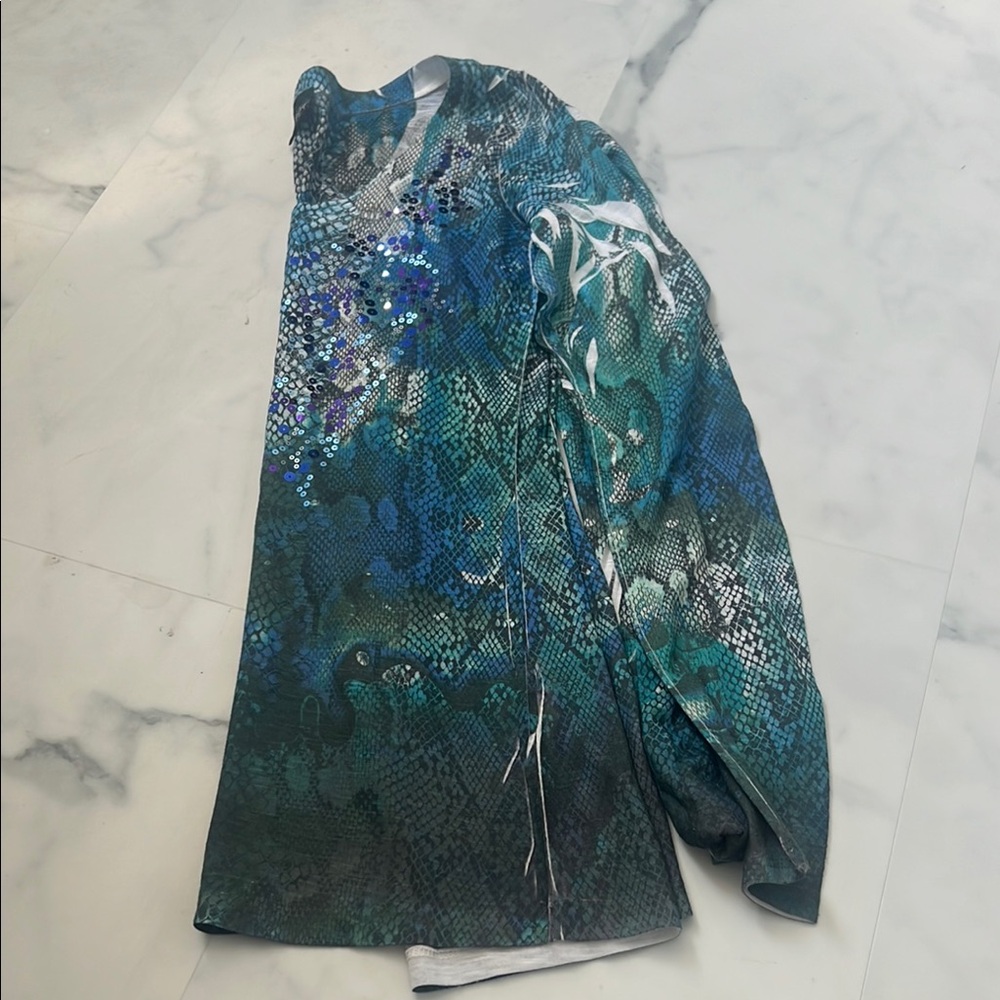 Daytrip Blue and Green Patterned Top